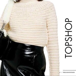 ⚫️ TOPSHOP  Chunky Funnel Neck Sweater small new​​